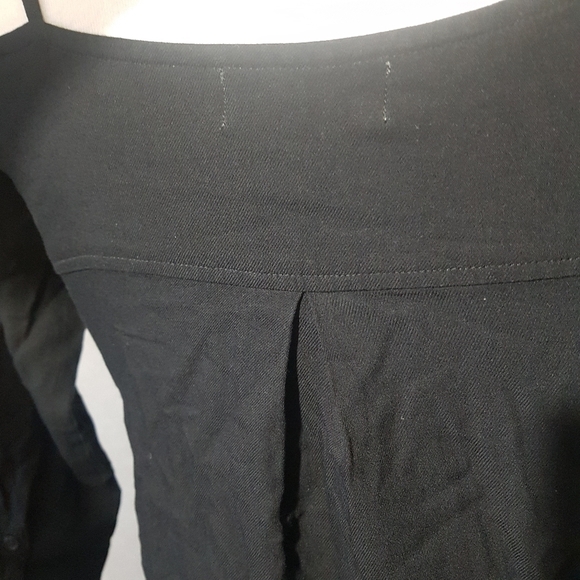 Cloth & Stone Anthropologie Cold Shoulder Button Down Blouse - Picture 8 of 12